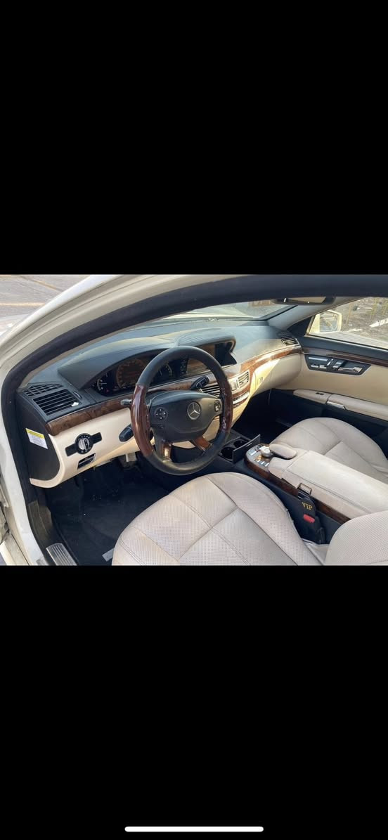 مكلف بلنشر اقره قبل لتخابر ادوات ادوات كصه قماره جديده السياره  2007       8سلندر محدثه ٢٠١٣ فول الفول  شرط حاسبه ادك وين  ميعجبك وانفتح قرار التسجيل.  مكان السياره بحي العامل بغداد 78 ورقه بيع فقط ***********  فول الفول السياره مزوعه موصفات بردات جكات
