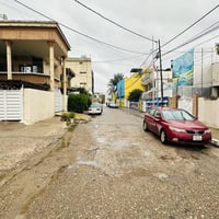 شارع القدس • دار بناء قديم • ٢٥٠م