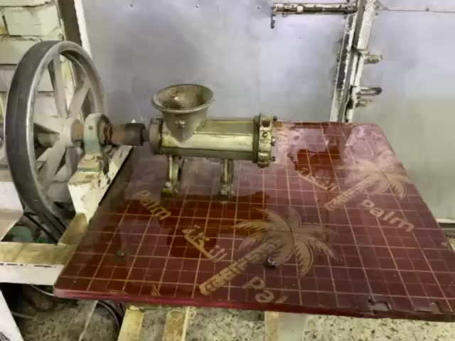 للبيع العنوان الرئاسة شارع عشرين ***********
