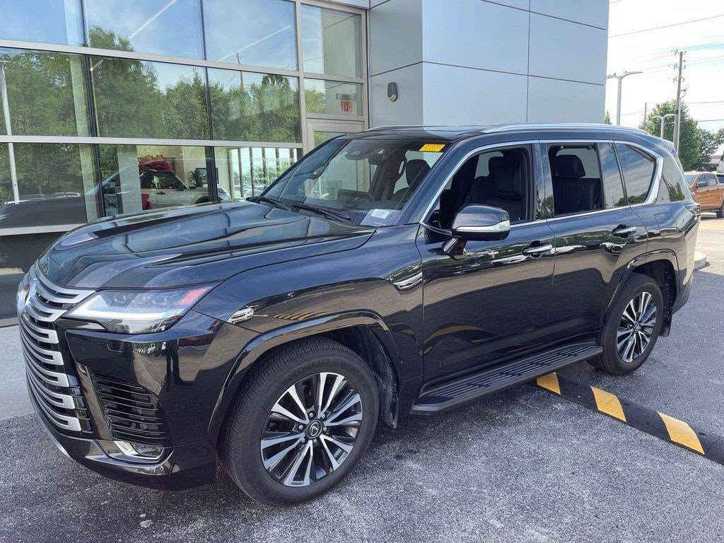 للبيع لكزس LX 600 الفاخرة موديل 2025
السعر 100  الف دولار 
شامل كمرك وشحن ورقم شمالي
كلين تايتل 
ممشى  6243 مايل
لون خارجي اسود
لون داخلي اسود
نوع الوقود: بنزين
محرك V6 سعة 3.4 لتر
نظام دفع رباعي
ناقل حركة أوتوماتيكي بعشر سرعات
مدة الوصول 50 يوم لتواصل خاص


**إذا كنت صاحب هذا الإعلان وتريد حذفه لأي سبب، رجاءا أرسل رسالة إلى الدعم الفني**
