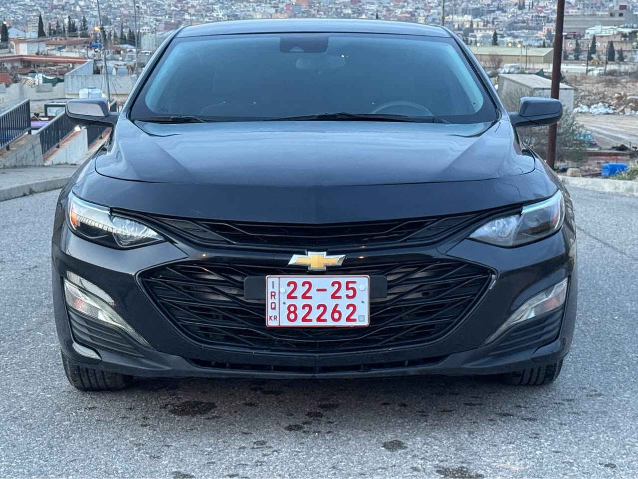 ماليبو 2023 LT1
فول مواصفات عدا البانوراما 
ماشيه 19 الف مايل فقط

السياره جاهزه من كل النواحي بس تجي اتشغل وتروح
كير ومحرك وتبريد وكهربائيات مكفوله وتايرات جدد عليها
حجر بيئه موجود و حتى سبير مانازل بعد 

منزل سونار بالصور موضح بالتفصيل 

مواصفات 
كير اوتوماتيك و عادي 7 نمر
تشغيل بصمه
تشغيل عن بعد
ابواب بصمه
صندوق بصمه
رادار امامي
تحديد مسار
تبريد مركزي امامي و خلفي
تبريد تحكم جهتين منفصل
مقاعد هيتر
مقعد كهربائي
هندبريك بصمه
اوتو ستوب بصمه
شاشه ايباد جبيره
نظام car play + Android
مسجل Aux USB Bluetooth Cable 
كامره دواره
تحكمات ستيرن جهتين
تحديد سرعه
ستيرن فوليوم
بلاجكتورات ليد
مرايا كهربائيه
نظام تراكشن مانع الانزلاق
نظام ECO اقتصاد البانزين
شاشه عرض الاعطال
ويل كب شركه 
وطخم تايرات جدد شادلها ضمان سنه ونص

السعر بلاش 114 ومجال
للاستفسار 
كورك : ٧ ٦ ٨ ٦ ٤ ٢ ٤ ٠ ٥ ٧ ٠ اتصال + واتساب
آسيا : ٥ ٤ ٠ ٩ ٦ ٨ ٦ ٦ ٧ ٧ ٠ اتصال + واتساب دهوك, العراق


**إذا كنت صاحب هذا الإعلان وتريد حذفه لأي سبب، رجاءا أرسل رسالة إلى الدعم الفني**