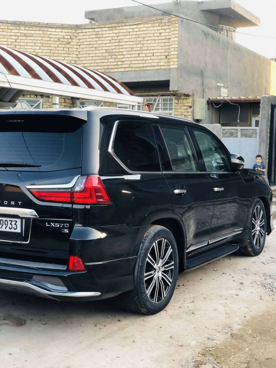 السلام عليكم لكزس ٢٠١٧ lxسوبر سبورت فول مواصفات رقم بغداد مميز كفاله عامه ماشيه ١٤٣ مكاني كربلاء *********** السعر ٦١٠
