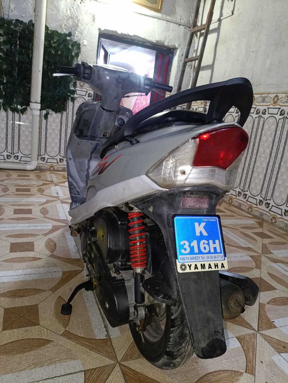 دراجه ماكس ياباني نضيفه كلش جديده ملحه مكينه ناعمه فول شلعه مشي مفتوحه الدراجه مال جناي  سعرها 650 البصرة, العراق


**إذا كنت صاحب هذا الإعلان وتريد حذفه لأي سبب، رجاءا أرسل رسالة إلى الدعم الفني**