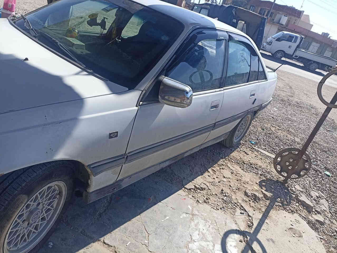 اومكه 93 كير محرك نضيف صدر خلفي امامي سياره دينار مذب عليه مال جناي سعره 33 بي مجال بسيط مكان سياره ديالى جلولاء ***********
