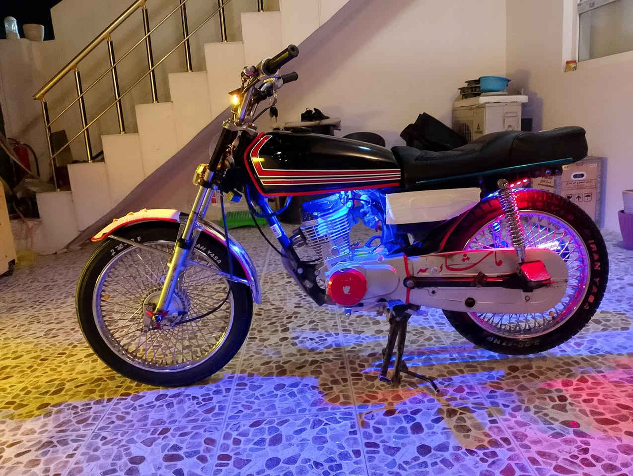 سلام عليكم
نامي برو موديل 2021للبيع 
ي عيب ما بي شرط شلعه معدل فصله 
كهربات كامل مكمل و صفيره كامله 
مكان ديالى خانقين     
سعر 475بي مجال 
رقم.  ***********
