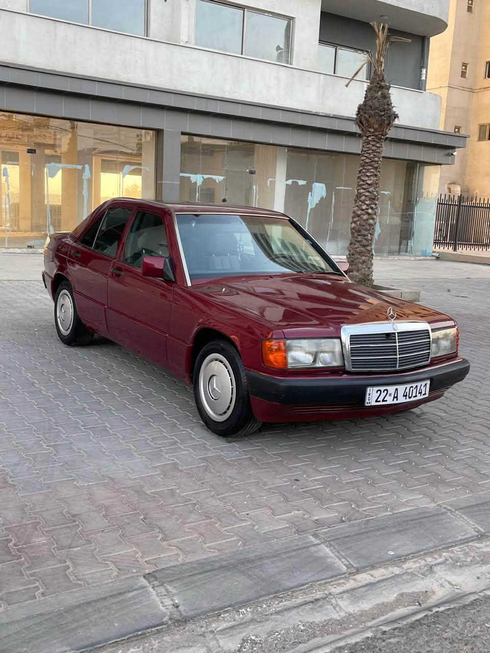 للبيع مارسدس 190 طيارين موديل 1992 محرك محور 2500vvtملكه ابو بطل تبريد شغال سياره مصبوغه عام للجمالي بدون ضربه بدون خياس قواعد دبلات سليمه رقم اربيل دولي سنويه هزه جديد لحد 2031تحويل مباشر سياره جاهزه بدون نواقص سعر57بي مجال***********
مكان سياره كركوك
