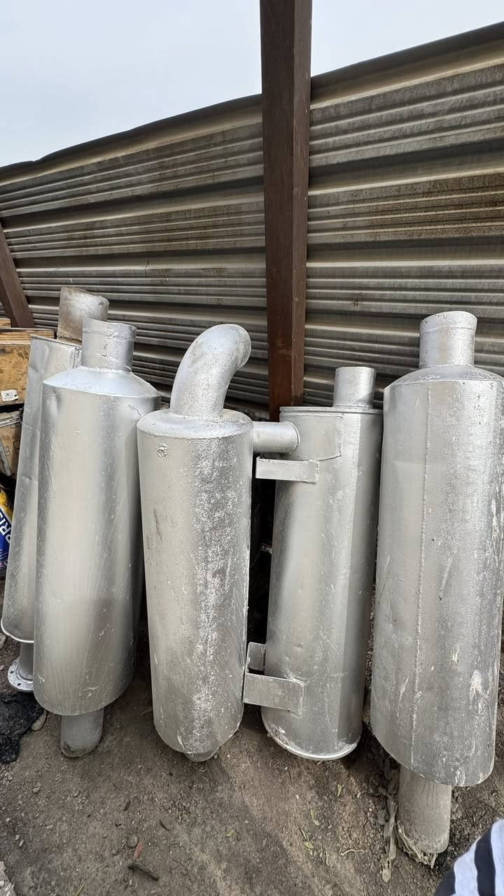 صالنصات
للبيع يرهمن لجميع المولدات حديد ثقيل اي استفسار اتصل وبيك خير وتدلل 
***********
