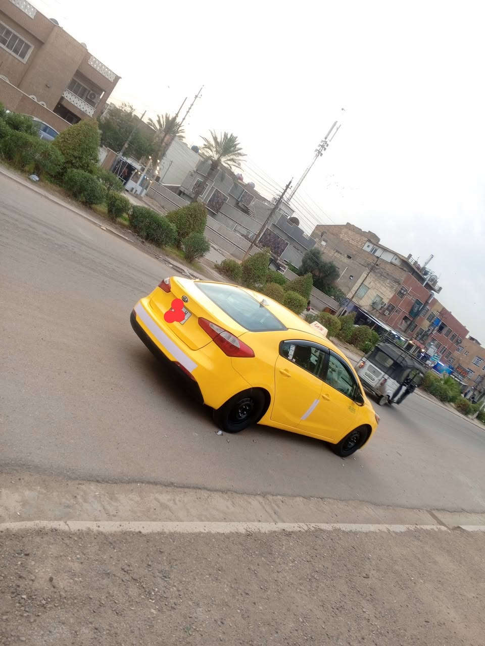 فورتي 16 وارد امريكي بدون حادث السياره كلين بيه فقط طخه بسيطه بالجاملغ بالعراق 
فقط والسيارة كلها ليبل واحد 
مكينه 1800 دوش ✅ 
مكينه وكير جديد 💯
بيهه منظومه غاز 💯
صدر امامي وخلفي جديد 💯
تبريد تدفه شغاله 💯
بسمي مصفره هيئة والغرامة وسنويه جديده رقم دولي بغداد الإنكليزي 💯
مواصفات السياره 
شاشه 💯
كامره 💯
ماشيه 166💯
كير at
مانع انزلاق 💯
ايكو 

اربع انظمه قياده 💯
تحكم اربع جهات 💯
سياره جاهزه مجهزه 💯
من كل النواحي 💯
السعر 108 وبيه مجال 💯
العنوان بغداد 
***********
