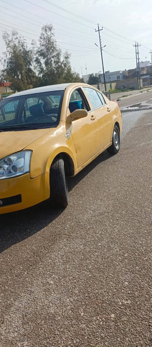 سلام عليكم سياره شيري A5 
محرك ابو الجفه اوتو ماتيك
السياره كامله بس يرادلها ترتيبات وبطاقه بانزين عندي وصل بس بعدني ممستلم السياره واضحه بلتصوير مكلف بلنشر (***********)مكان السياره كركوك السنويه بمسي شرط التحويل السعر (٣٧)
وبيها مجال للطيبين
