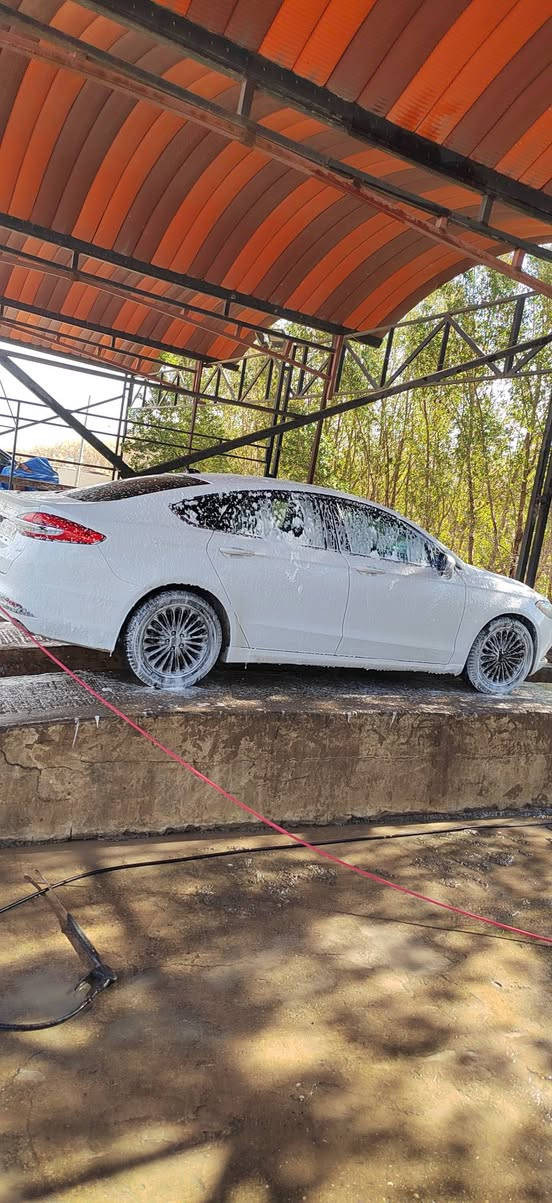 فورد فيوجن 2017 رقم اربيل ماشيه 170
بصمه تبريد خلفي كشن كهرباء. سايد بريك بصمه.. گير ماوس. مكينة 2 ونص .. السيارة كلين فقط صبغ دعاميه. مكفوله كفالة عامه مكانها ديالى 
هـ ***********
