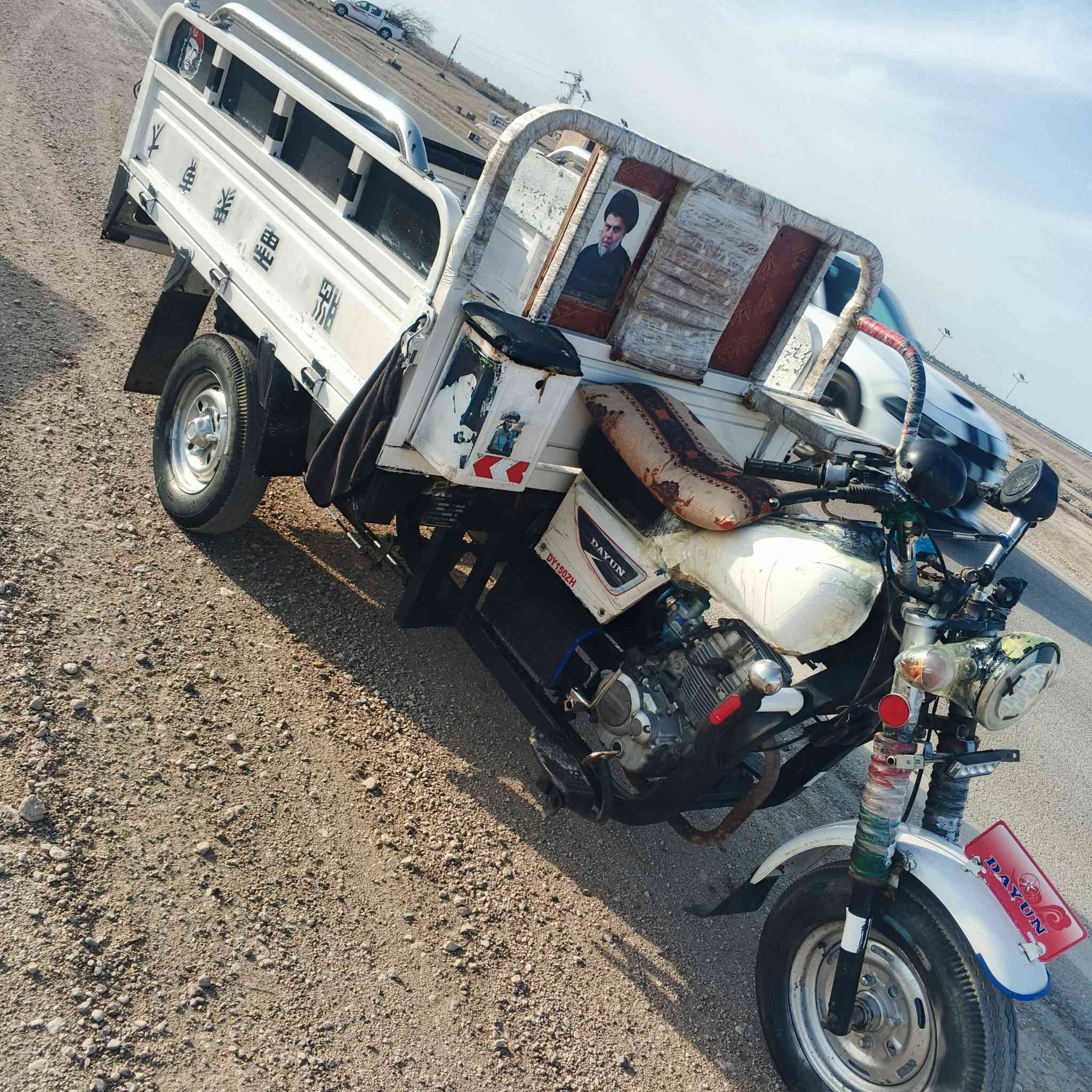 سلام عليكم  للبيع ستوته موديل 17 بدون اوراق ضايعه كهربائيات كله شغاله مكينه مفتوحه السعر  ب 950 وبيه مجال رحمه لوالديكم لمو شراي لا يتعبني المكان  ناصريه سيدخيل  اتصل 
***********
