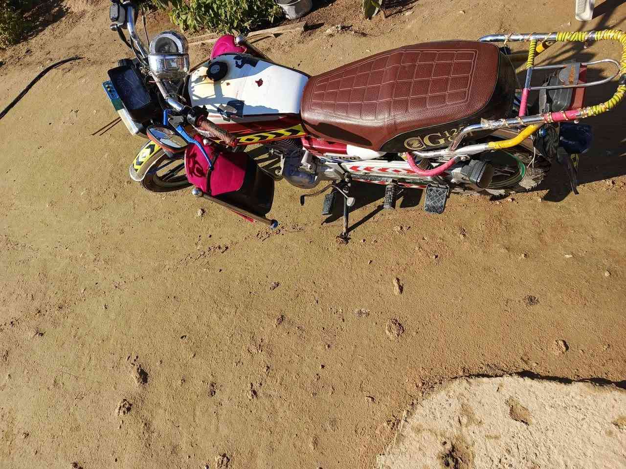 دراجه للبيع مديل 20 احله من الصوره  مفيس موجود السعر 475 اوبيهه مجال اتصل ودلل ***********
