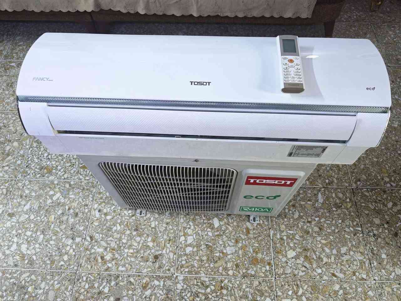 سبلت توسوت 1طن
نضيف اخو الجديد
عادي مو انفيرتر 
يسحب 4 انبير ونص
غاز مقفول 
ريمونت بواري موجودات
بس حماله مابي 
ضمان 10 ايام 
السعر 275 الف بي مجال بصيط
المكان شارع فلسطين
ه‍ ***********

