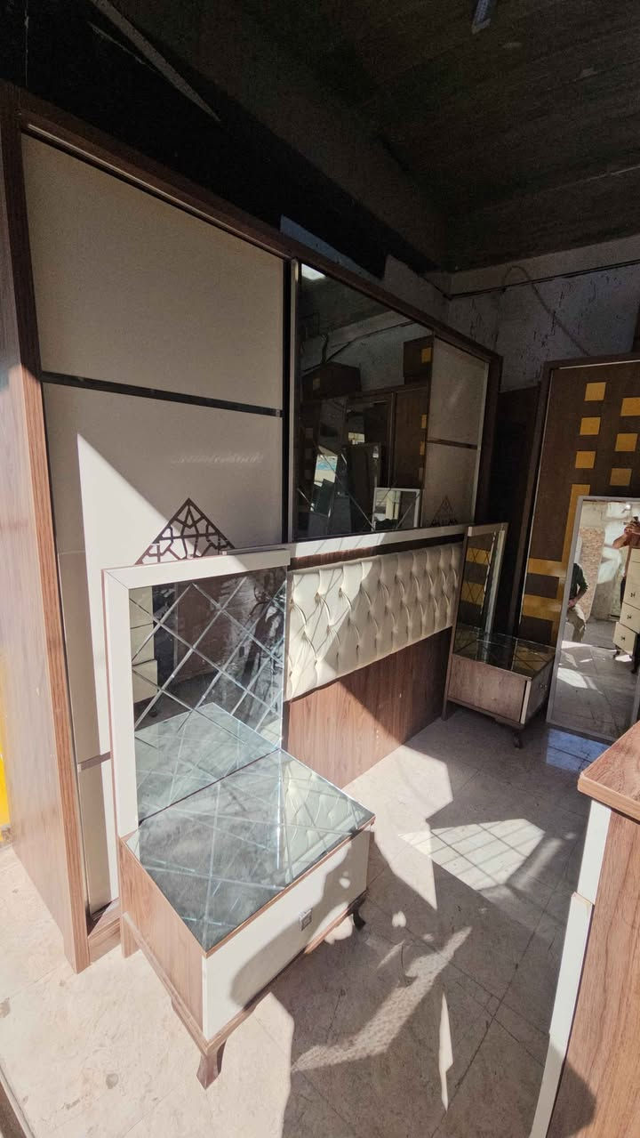 معرض اياد ويوسف غرفه نوم ثمان قطع سعره 400 ويشد وين نقل》***********》***********》 كركوك, العراق
