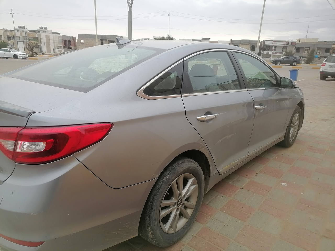 سـلام عـليـكم
هيـونـداي سوناتا امـريكي 

“HYUNDAI SONATA USA”

كفاله

ـ ─── ⋆⋅☆⋅⋆ ──

مـوديـل :2017 

 ليبل واحد كلها والسونار بالمنشور 

السيارة: كفاله عامه عدا شويه بارد 

 ـ ─── ⋆⋅☆⋅⋆ ──

محـرك : 2400

كـير : ATM المرغوب 6 نمر بدون لاتبخير ولاتنقيص

─── ⋆⋅☆⋅⋆ ──-
  الـسـعـر :  ⌝ 125$ ⌞ وبيها مجال 

***********
