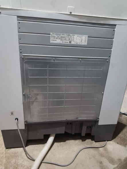 السلام عليكم غساله هيتاشي الاصلي 11كيلو  مستخدمه 15يوم فقط الله شاهد  ومبينه بل الصوره  للاستفسار الاتصال على الرقم *********** او مراسله الصفحه
تحياتي الكم وربي يرزق الجميع
