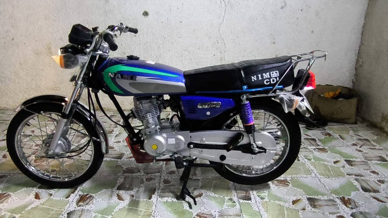 سلام عليكم للبيع دراجه شلامجه بيه بس ورقه الوكيل 2025 دراجه جديده بعده بل باكيت اب 850وبيه مجال


**إذا كنت صاحب هذا الإعلان وتريد حذفه لأي سبب، رجاءا أرسل رسالة إلى الدعم الفني**