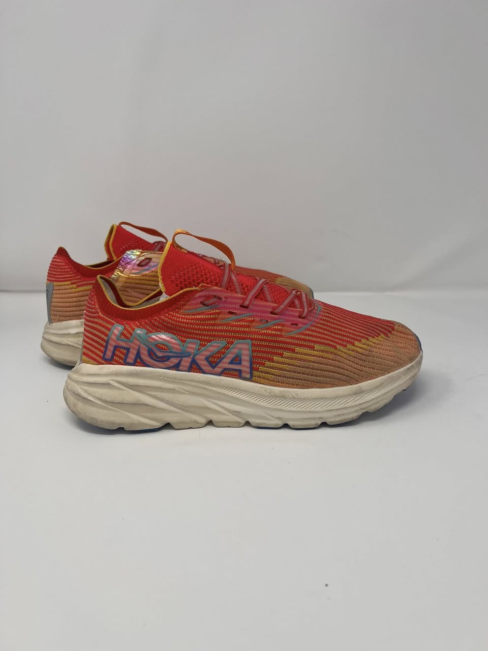 هوكا باله لون ناري  مميز جدا
فيتنامي قياس   يلبس ٤٠،٤١،  القطعه عجينه وبدون وزن بالعافيه عل ياخذهه سعرهه ٢٥ الف دينار  ويوجد توصيل


**إذا كنت صاحب هذا الإعلان وتريد حذفه لأي سبب، رجاءا أرسل رسالة إلى الدعم الفني**