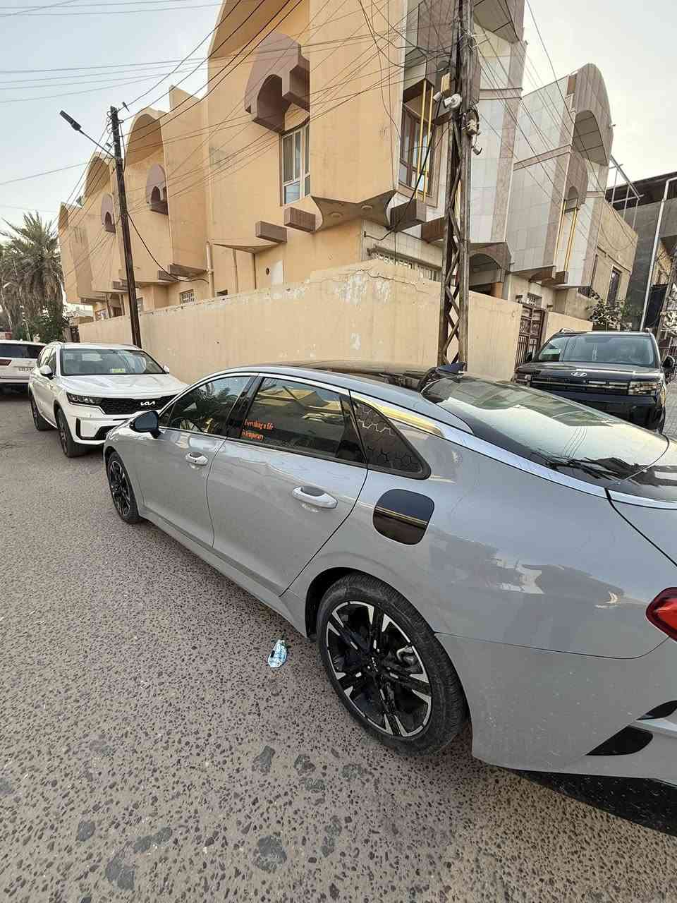 السلام عليكم
K5 GT Line فول واحد على واحد 
موديل 2024 
ماشيه 58 الف كيلو متر وقابل لزياده 
رقم بصرة حره باسمي تحويل ثاني يوم 
الضرر بنيد مصلح ومصبوغ نفسه بدون فتح 
وصار بيها بالعراق ضرر بارد بداير جاملغ خلفي وبارد بالباب بدون صبغ من طلعتها من الميناء 
موصفاتها معروفه ال GT line 
بانوراما 
كشنات جلد 
داخل احمر 
تشغيل عن بعد 
باقي الموصفات معروفه ما يحتاج اذكرهن 

‼️ملاحظة لايتاتها  سويتهن متغير يعني لدها الاوان مو برقتالي 

سعرها 192 وبيها مجال وبخدمتك وتدلل 

العنوان البصرة 

للاستفسار  ***********
