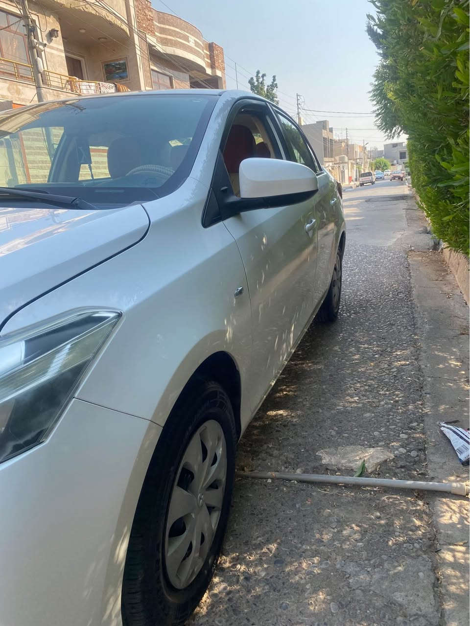 يارس ٢٠١٧
بؤ فروشتن له هه وليرم
٣ پارچه سبوخه بي ژؤري 
ژوري نيتي 
گير مه كينه ته بريد به شه رت  
مه كينه گچكه 
توزيك شه پولي هه يه زؤر نييه  
 هه مو شتيك به شه رت سياره زور خاوينو جوانه 
١٩٨ رويه 
سحري 98وه ره قه 
زور پاكو خاوينو توندو توله له سفره وه يه ك ده سته 
*********** أربيل, العراق
