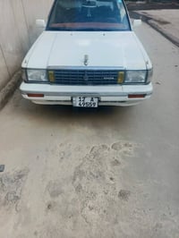 سيدان للبيع رقم نينوئ مسطرة كير عادي جاهزة محرك كير تخم تاير طخم كلو ج...