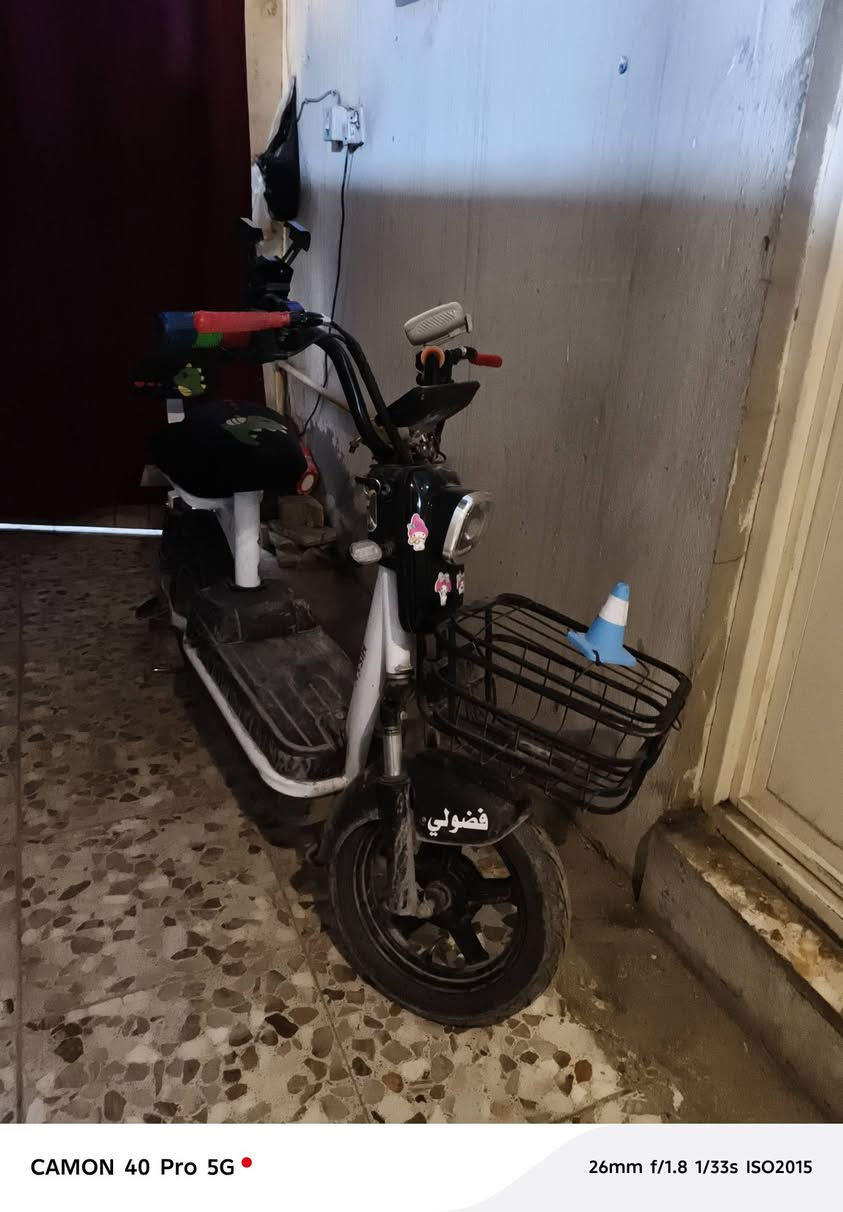 سلام عليكم
دراجة للبيع الدراجة نضيفة كلش وشخط ما بيها والكهربائيات كلها شغالة اشاير يمين يسار گلوب زنون عالي ناصي گلوب خلفي احمر مستخدمة بس 4اشهر السعر300وبيها مجال ان شاء اللّٰه عنوان: بغداد الدورة ابو دشير رقمي: ***********
