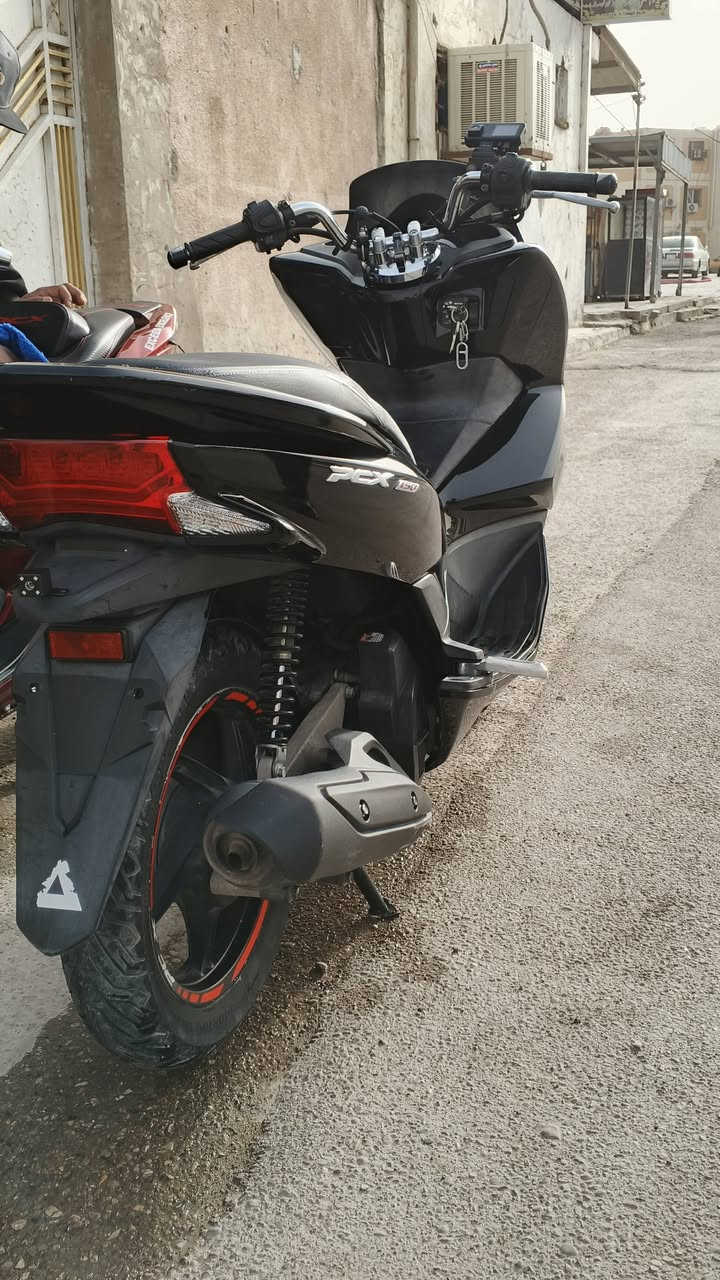 بيسي إكس ياباني دراجه خير من الله بل تصوير موضحه
مكاني بغداد السعر 15$ وبيه مجال ***********
