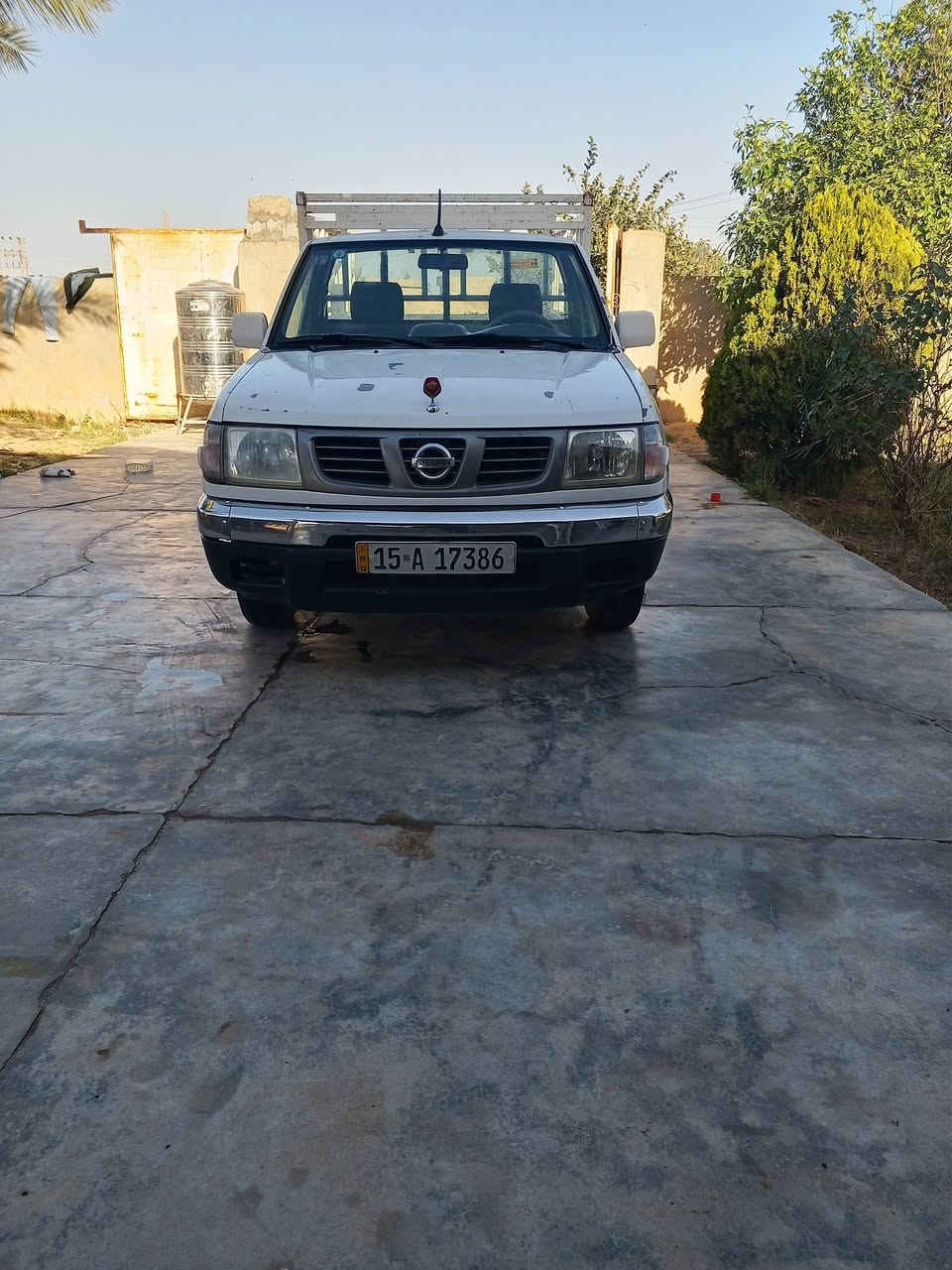 السلام عليكم نيسان 2002 رقم انبار بأسمي السعر 78 بيه مجال قليل تلفون ***********
