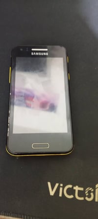 سامسونج • لمس شغال • شاشة مابيهة