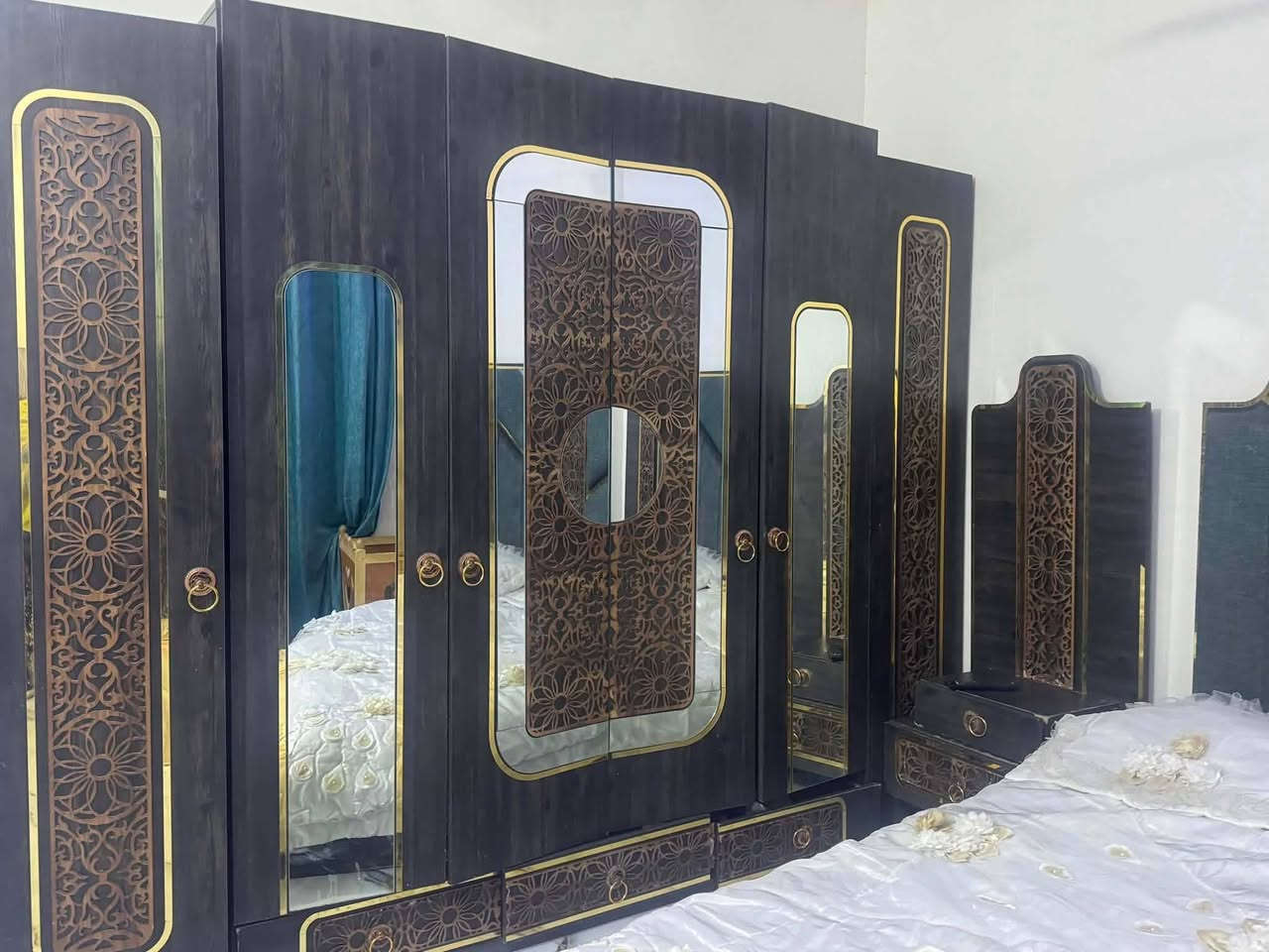 غرفة تركيه 300 مكان ديوانيه


**إذا كنت صاحب هذا الإعلان وتريد حذفه لأي سبب، رجاءا أرسل رسالة إلى الدعم الفني**