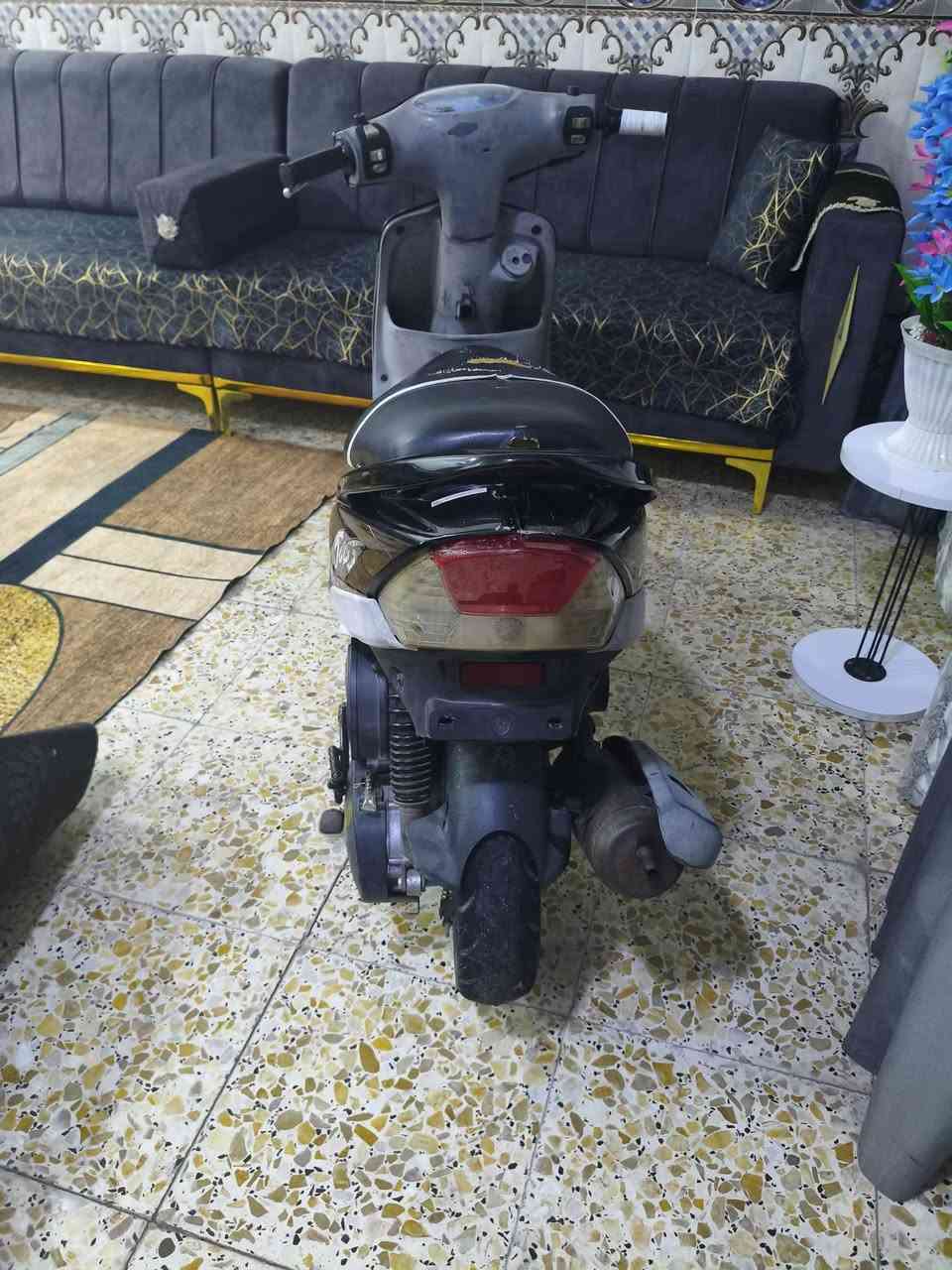 السلام عليكم ورحمه الله وبركاته دراجه ماكس للبيع دراجه رمبه قبل 4 اشهر طلعتها دراجه للبيع مكفوله كفاله شغاله سلف وهندر السعر خاص وذا اكو مراوس بعدله اراوس مكاني حله رقمي ***********
