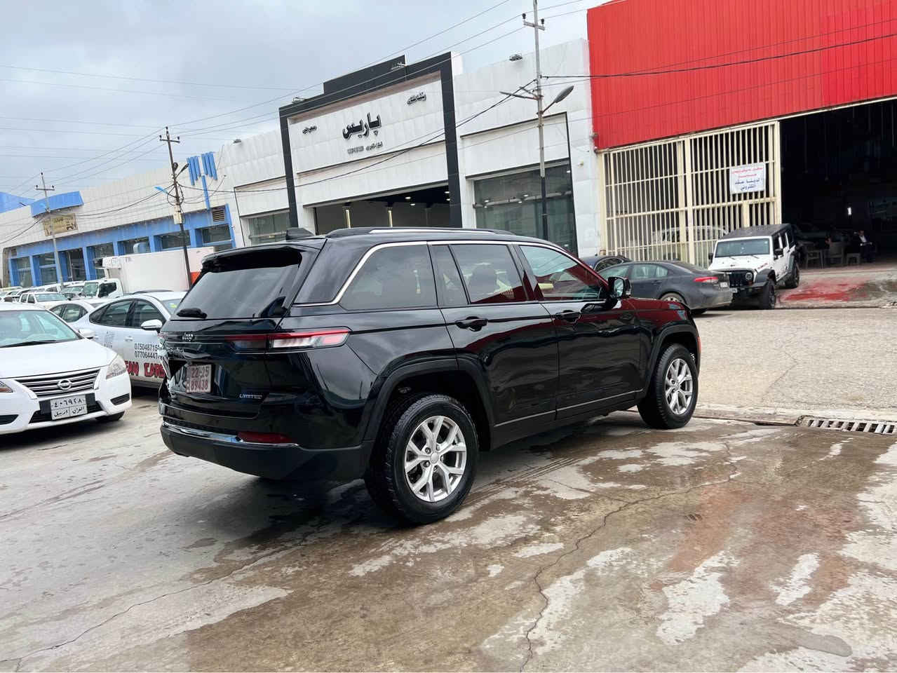 جيب لاريدو 2023 خمس قتع نص صبغ بدون دواغل مواصفات فول فول بس بدون فتحه سعر210مكان سياره اربيل *********** أربيل, العراق
