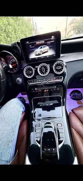 سيارة مارسدس Amg موديل 2018 43 تون تيربو 
وارد امريكي مابيها ضرر بسيط بالجاملغ الخلفي   ومضمونه والفحص موجود 

ماشيه 40

فول نطافة 

داخل جداً نظيف 

اضاءات داخليه 

كامرات 360 مع حساسات بجميع الاتجاهات 

رادار امامي وخلفيات

وباقي المواصفات مثل متشوفون 

شرط الفحص 

عنوان بغداد منصور *********** 

رقم شبه مميز
