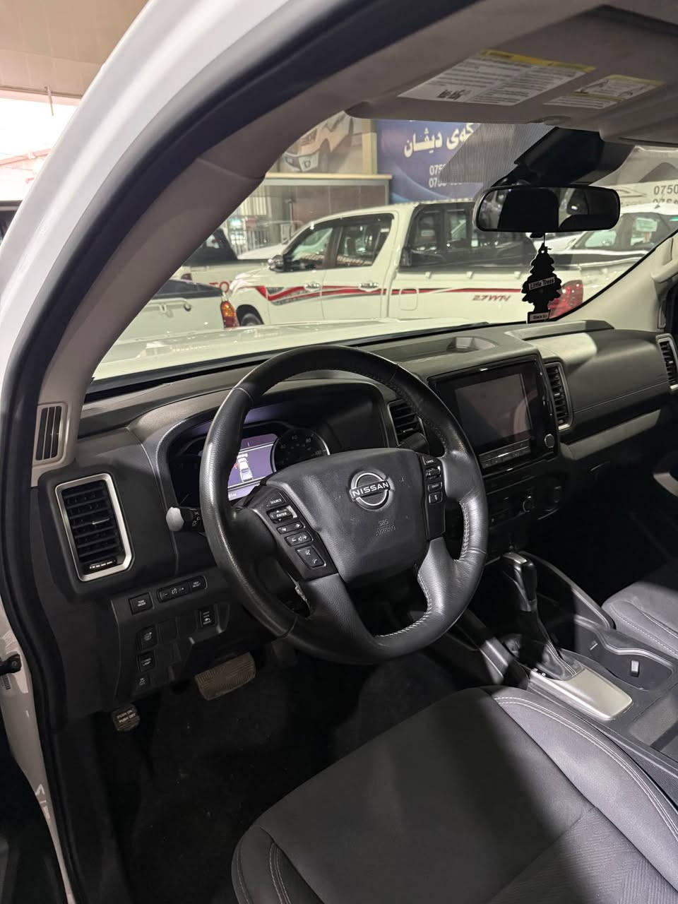 مواسەفات:sv , بۆدی کورت ، پێش کەپس ، ئێرباگی نەتەقیوە ، دوو جێ بۆیاخی لە بۆدی هەیە ، دوو جێ PDR , پشت و پێش رادار ، بێ دەبل ئەکسل 
*********** أربيل, العراق
