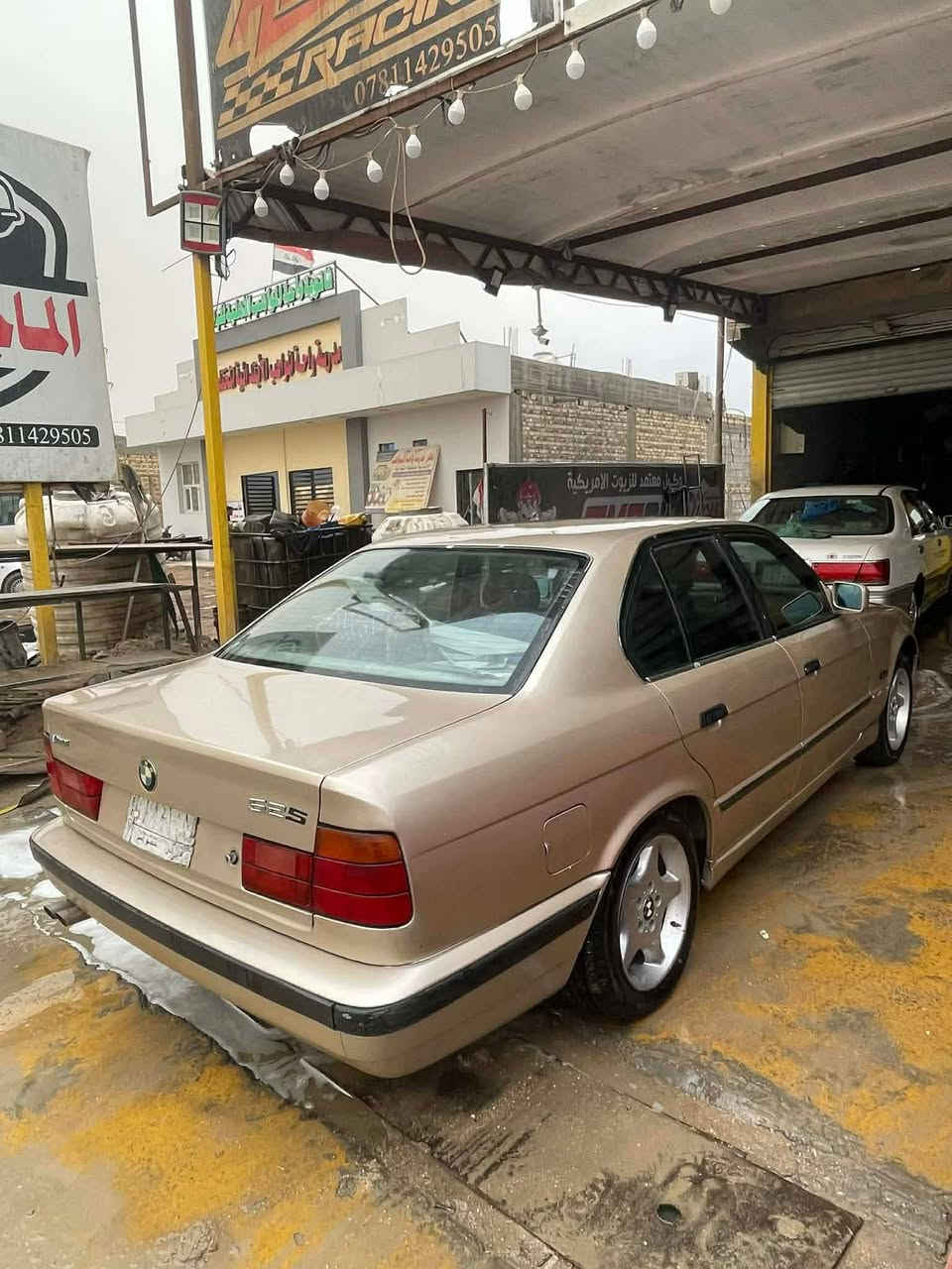 يا الله سلام عليكم

للبيع أو مراوس بي ام 

حجم ٥٢٥

موديل ٩١

رقم ذي قار 

سنويه لل٢٧

مداور ثانيه ويوم 

سياره جاهزه 

السعر ٤٠

اي استفسار الاتصال 

***********
