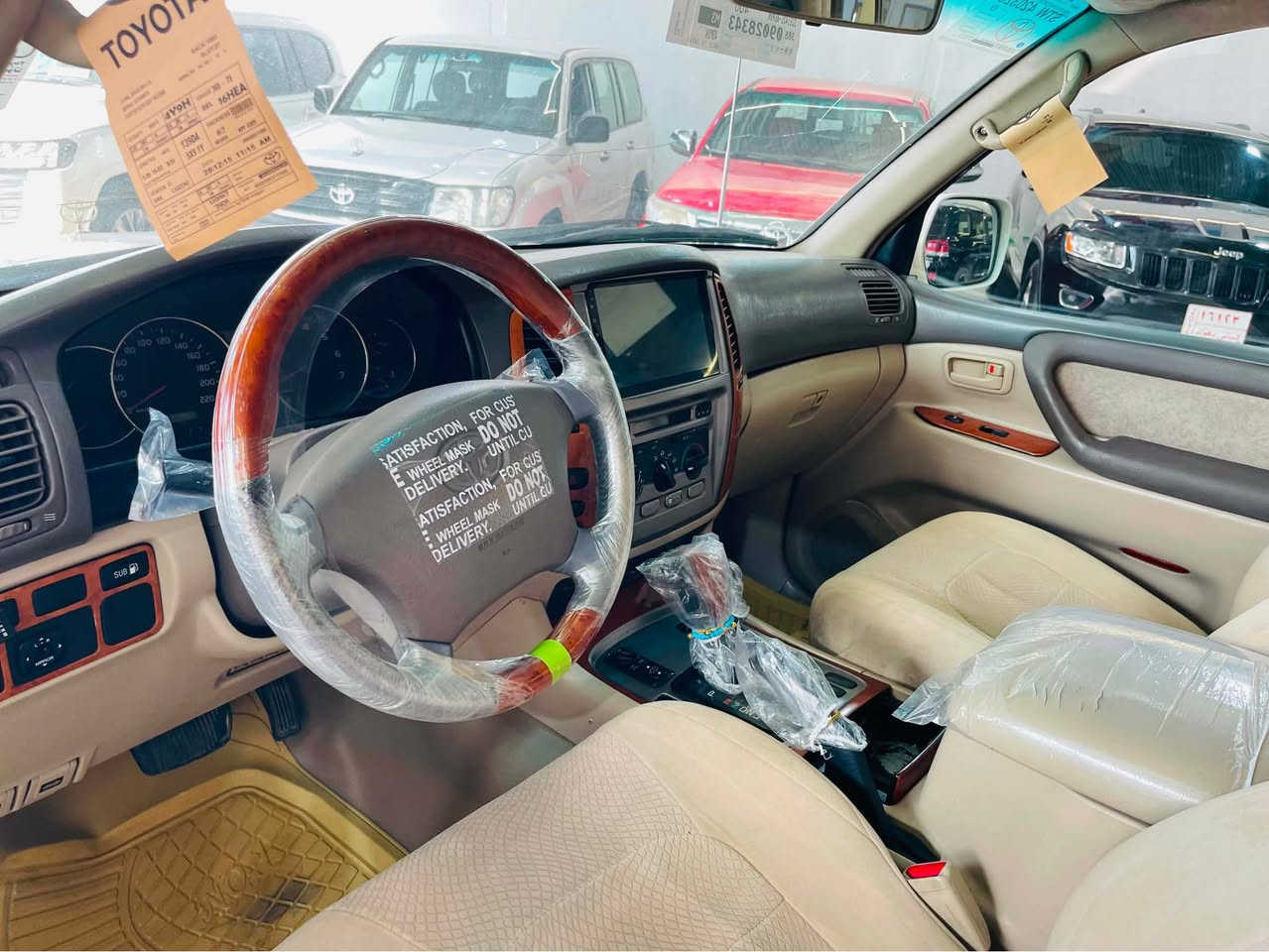مؤنیکا 2005 فول  بە س سلایت نیە  بێ سبوخ
بەشەرتی گێر ومەکینە و تەبریدو  ھەموگیانی  بەشەرت
سنەوی  نوو رەقەمی   غازو بە نزینە  سەیارەکە زۆرجوانە  مالی دۆستە  4تایەی نوێیە 
سەیارەکە  بێ  سبوخە لێدانی  ھیچ نیە
سعری 177 وەرەقە کمێک مجال
لەکۆ یە دادەنیشم 
***********
*********** كويسينجاك, أربيل
