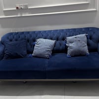 تخم • ٤ قطع • نظيف