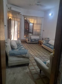 بيت 250 متر  دوانم الشرطة الخامسة  السعر 150  بدون كاشي التفاصيل غرفة ...