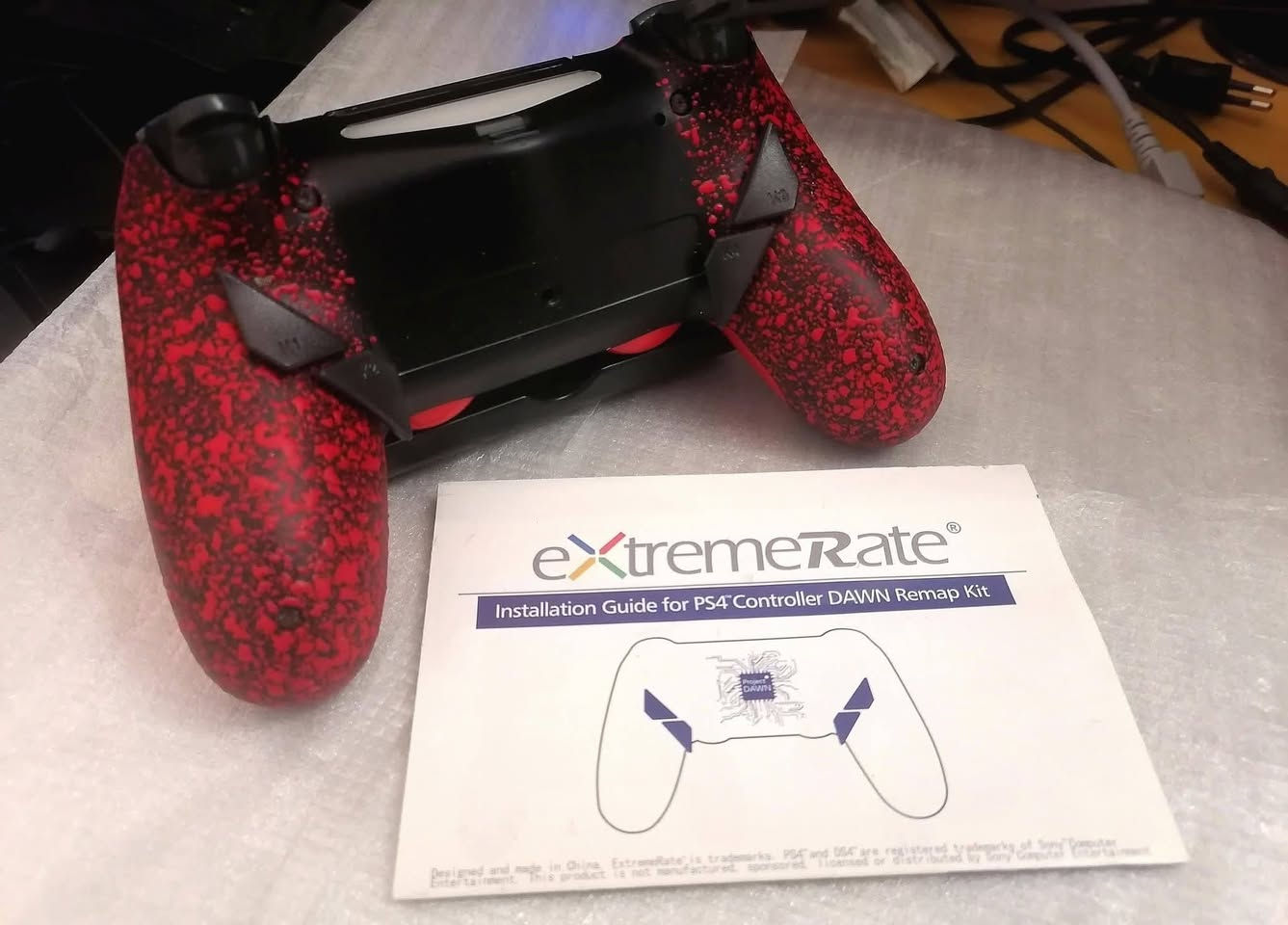 🔱❤️ Ps4  Custom Magnetic analog Sticks..
✨ للمعتمدين ✨ 
EXTREME RATE Professional Controller..
للبيع يدات عدد 2 اصليات شركة 
الاحمر كاستم احترافي كير مغانط وتحكم ازرار من الخلف
الاسود عادي بدون اي تعديل
سعر القطعتين 65 الف مع التوصيل ✨ 
للحجز والاستفسار على خاص
📦


**إذا كنت صاحب هذا الإعلان وتريد حذفه لأي سبب، رجاءا أرسل رسالة إلى الدعم الفني**