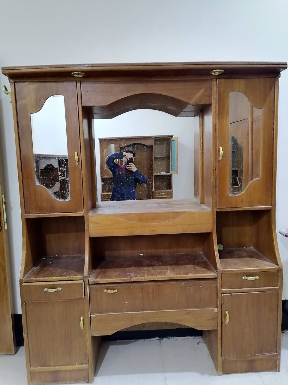 غرفه صاج ام الملحق مثل ماموضح بلصوره مابيها اي ضرر  
السعر 225 بيها مجال بسيط 
العنوان ديالى الخالص سعدية الشط 
رجاء الموشراي ليتعبني وميشتري


**إذا كنت صاحب هذا الإعلان وتريد حذفه لأي سبب، رجاءا أرسل رسالة إلى الدعم الفني**