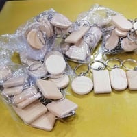 مداليات خشبية • اكسسوار