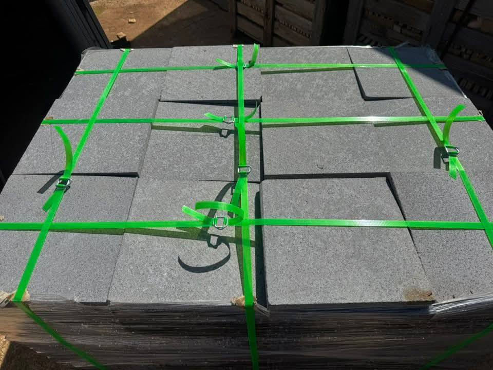 حجر البازلت #حجر_طبيعي_ارضيات
#حجر_طرقات #حجرحدائق #حجر_البناء


**إذا كنت صاحب هذا الإعلان وتريد حذفه لأي سبب، رجاءا أرسل رسالة إلى الدعم الفني**