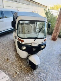 توك توك • ٢٠٢٢