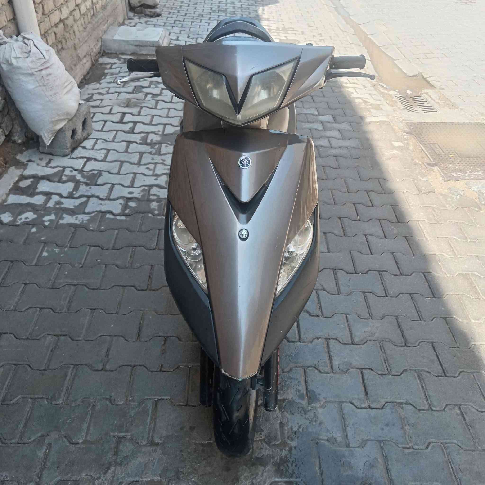 دراجه للبيع ماكس ثعلب دراجه سلف هندر شغال بس كتف لايد محترك السعر 450 بيها مجال قليل عنوان بغداد شعله مامتواجد ع الفيس واتساب موجود هاذ رقمي ***********
