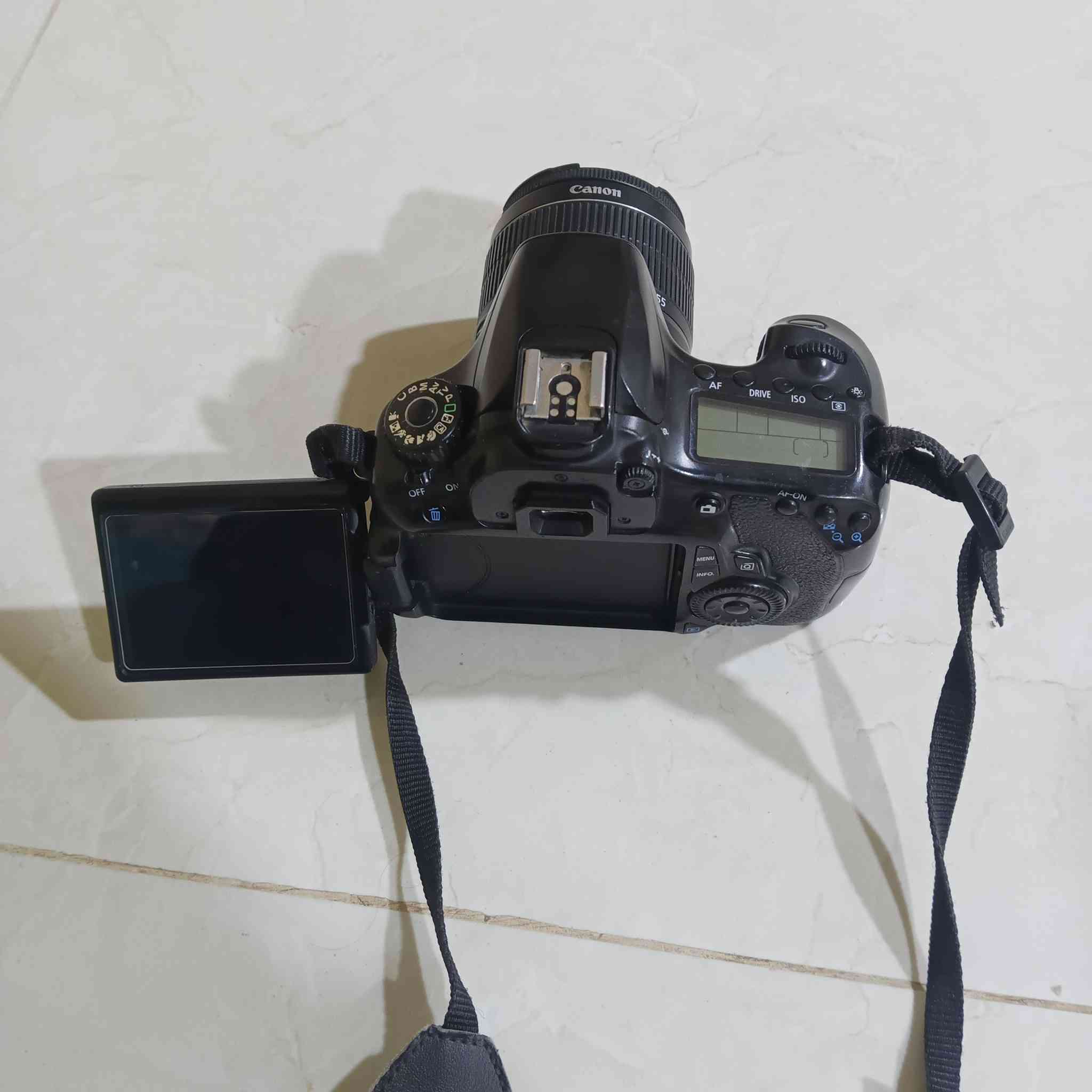 كامري دي 60 كامل ملحقات شاحنه وبطاريات2 وعدسه عدد 2 ورام وجنطه وكيبل نقل صور
كامره حلوه ونضيفه السعر 600 معه المجال مكان كربلاء 

***********
