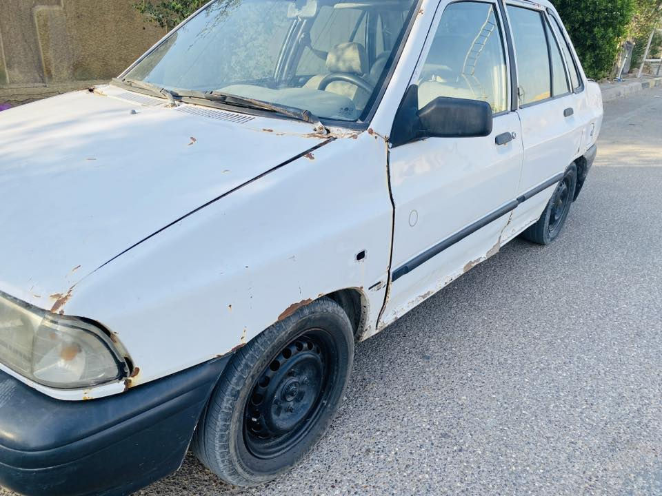سايبا موديل ٢٠١٥ خصوصي للبيع 
رقم ذي قار 
مكينة بداية تبخير 
كير مكفول 
داخلها نظيف بلادي 
كشرها يرادله ترتيب شويه 
وصدرها تعبان 

سعرها ١٦ قفل 
عليها غرامات ٥ ورقات ع المشتري 
تريد راعي تريد بدون راعي راعيها موجود بالناصرية 
مكان السيارة بغداد 
للتواصل *********** واتساب كذلك
