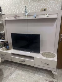 ميز بلازما • مكان الشعب