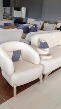 موديل جديد • طقم كنب • طاولات هدية