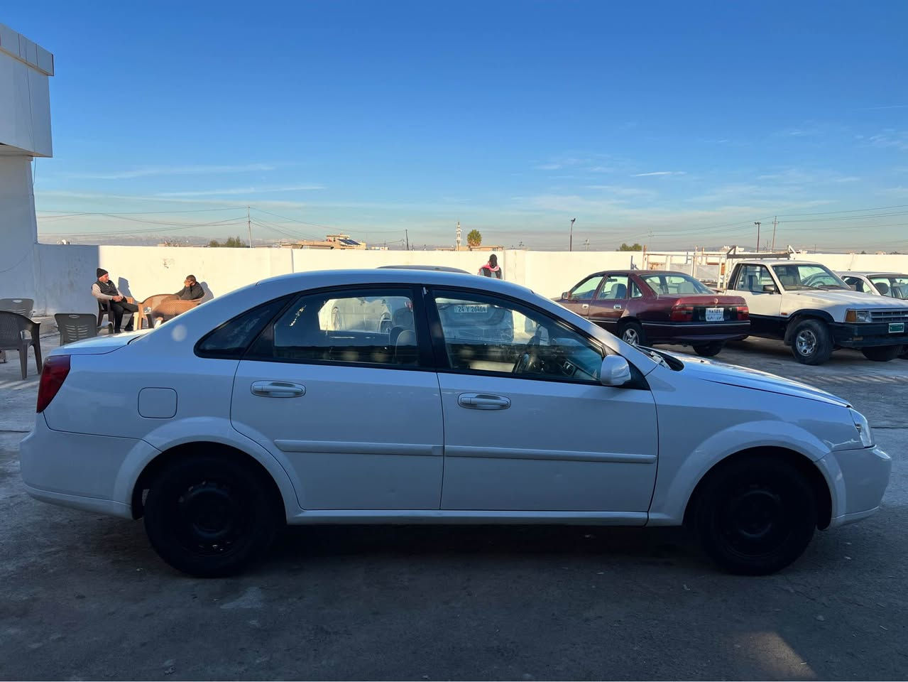 شوفرليت اوبترا 2012
بس بونيد صبغ فقط بدون دواخل 
كير و محرك كهربائي ابشرط
تحويل و غرامه شرط
تخم تواير و صدر شرط
سعر ٧٧ ورقه و مجال 
رقم تلفون *********** اكر, نينوى
