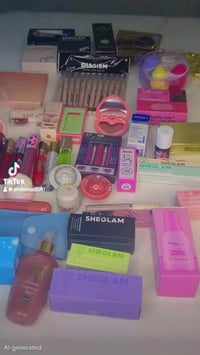 بنات • مكياج • بث مباشر